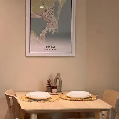 Lazur - 10min Walk To Appartement *