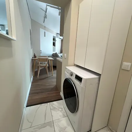 Lazur - 10min Walk To Appartement *