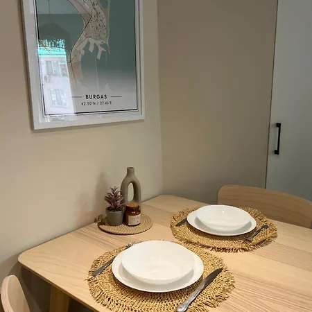 Appartement Lazur - 10min Walk To