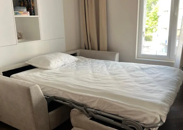 Lazur - 10min Walk To * Burgas