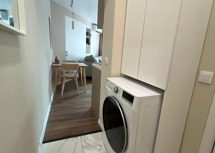 Lazur - 10min Walk To Apartamento *